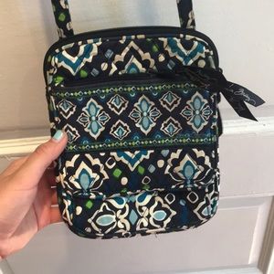 Vera Bradley crossbody bag